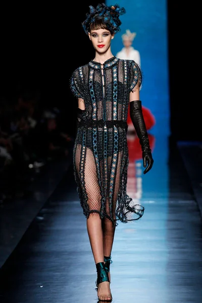 Look 20
